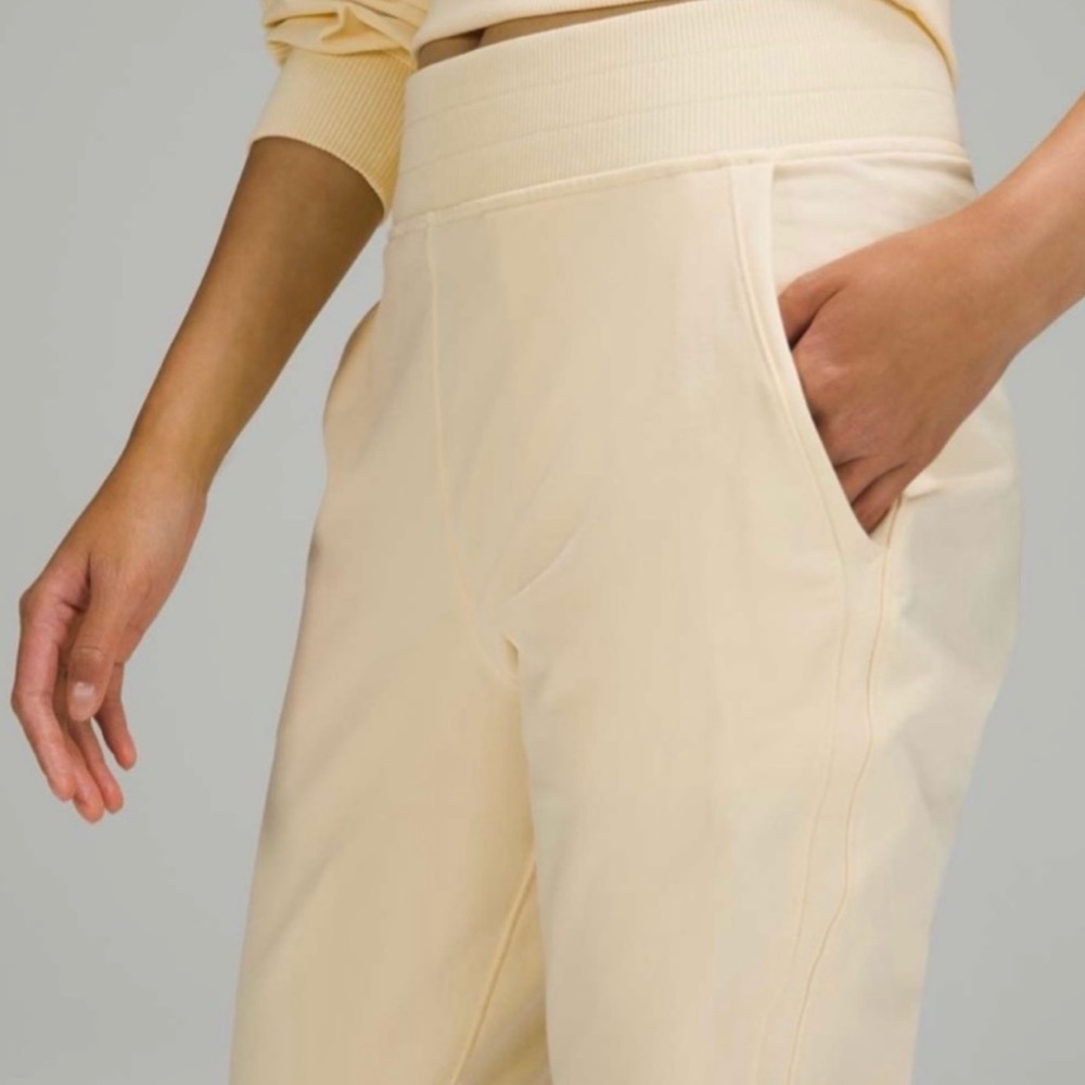 Lululemon LA Warm Down High Rise Jogger size 14